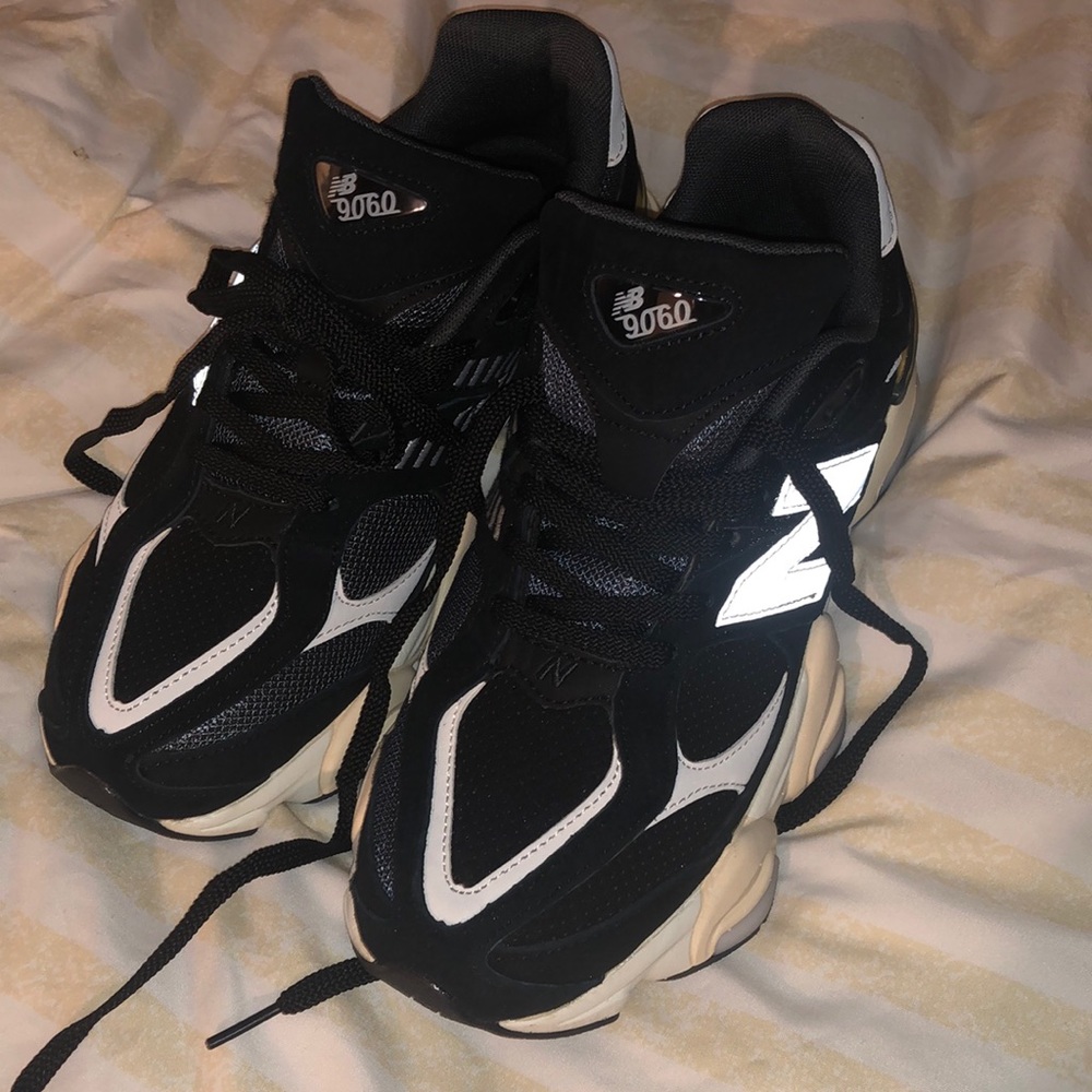 New Balance 9060 black and white sneaker